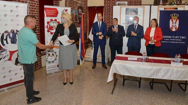 Država odlučno ide ka smanjenju nezaposlenosti